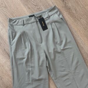 *NEW* w/tag Trousers